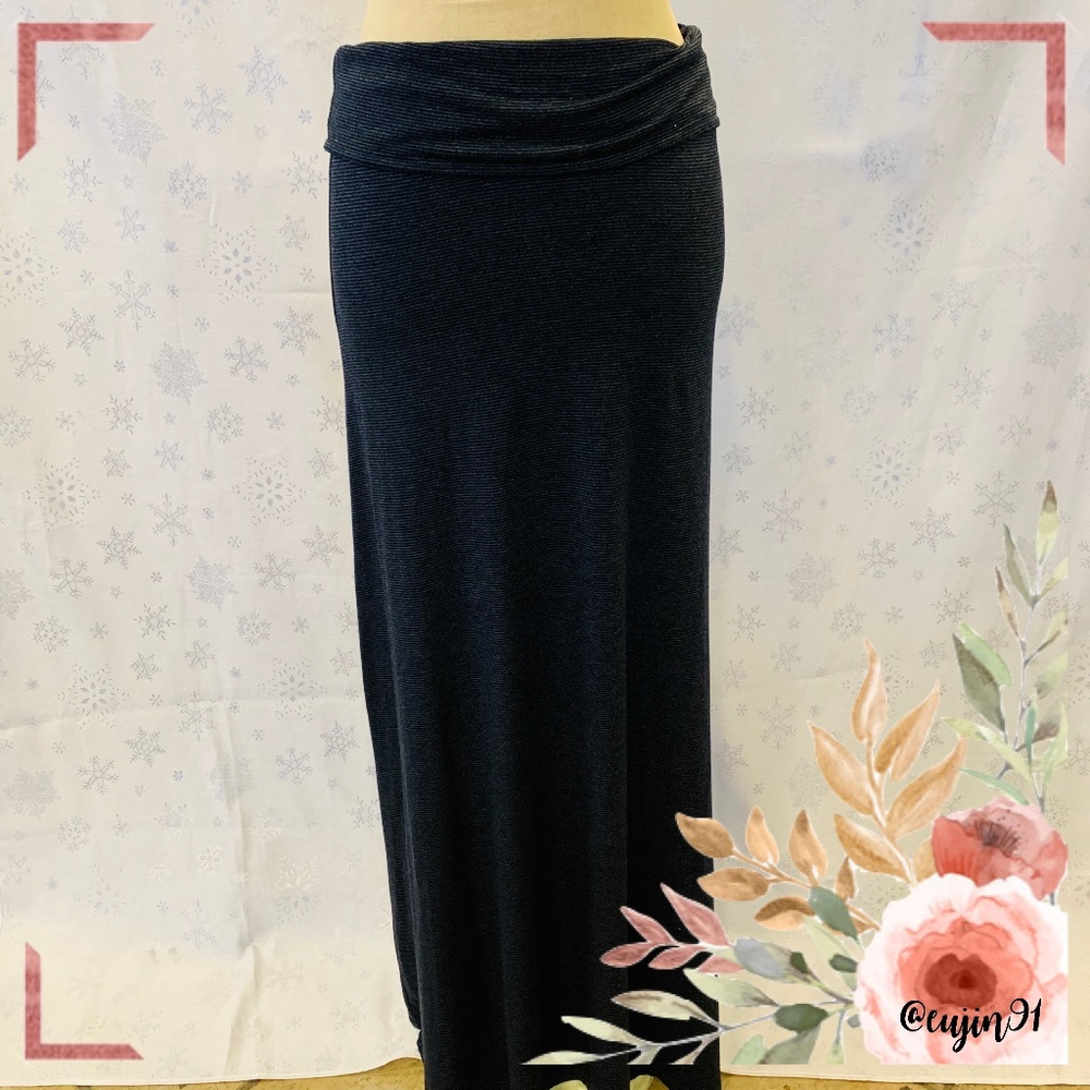 STEM Jersey Knit Floor length Skirt M